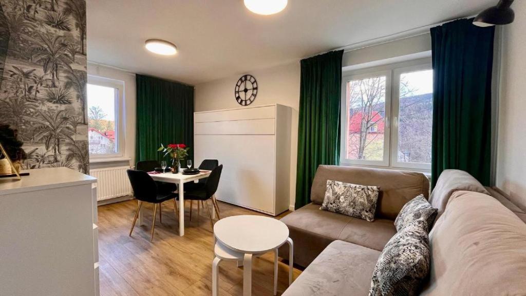 Apartamenty Izerskie Gorska 8 - Blisko Park I Dom Zdrojowy Oraz Wyjscie Na Sky Walk Świeradów-Zdrój Εξωτερικό φωτογραφία